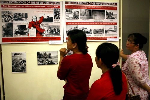 纪念二战胜利70周年图片展在缅甸仰光开幕