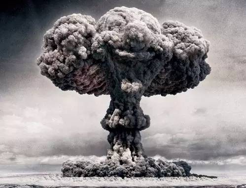 美国将军国会演讲：原子弹下无冤魂