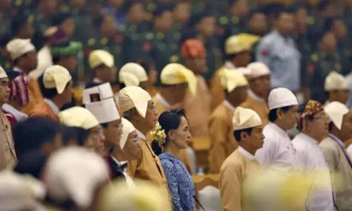 缅甸转型，学会“妥协”有妙用