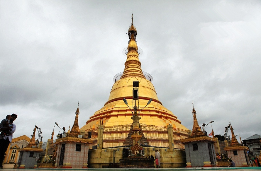 缅甸仰光——波特涛塔里的黄金屋密室