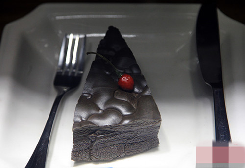 昆明国际赏石展现10万元“巧克力蛋糕”