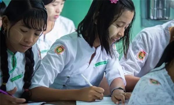 缅甸中小学升学考核重大变化! 900万学生受影响