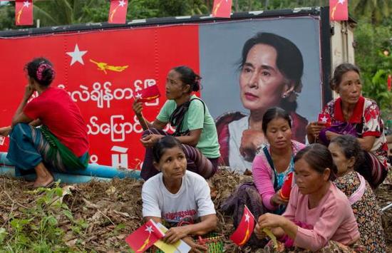 民粹主义视角下的缅甸民主转型（下）：基于民调数据的分析