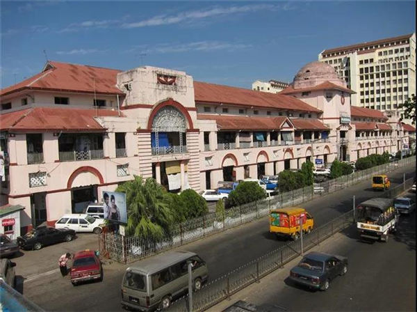 仰光最大集市——昂山将军市场(Bogyoke Market)