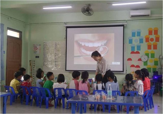 云华师范学院全日制部举行教师教学竞赛