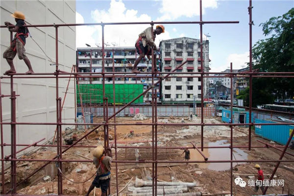 IFC,YCDC合作改善建筑行业许可证制度