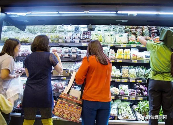 缅甸开放外国零售商和批发商