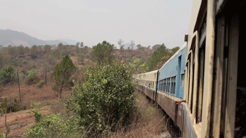 缅甸的铁路交通为什么不能有更大的发展？
