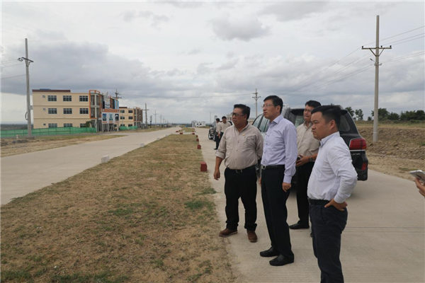 驻缅甸大使洪亮考察曼德勒缪达工业园
