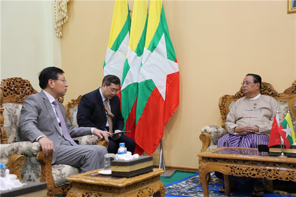 驻缅甸大使洪亮辞行拜会缅甸电力与能源部长温楷