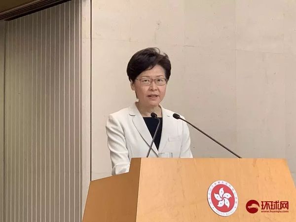 香港争论是否要实施“紧急法”。