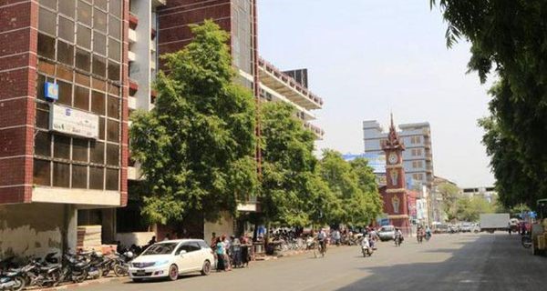 曼德勒市内将对未戴口罩的小贩进行惩罚