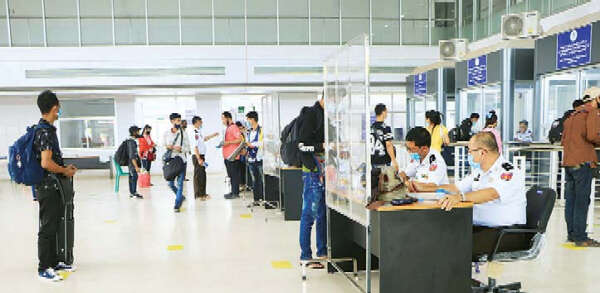 由缅泰边境妙瓦底口岸入境的缅甸劳工人数统计