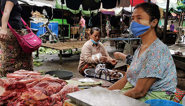 伊洛瓦底省内对不戴口罩的小贩罚款总额已达700万缅币