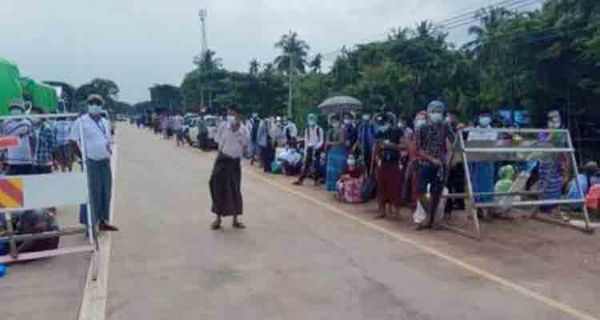 仰光工厂停工导致500名来自伊洛瓦底省劳工返乡