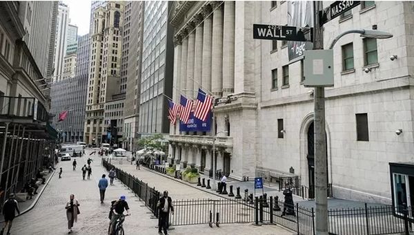 纽约的年轻人们准备“重新占领华尔街”