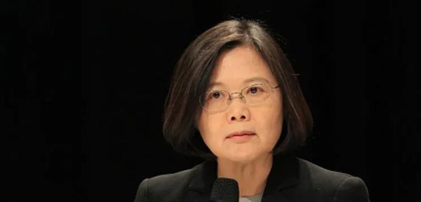 “台湾1979年没有被美国抛弃过吗？”