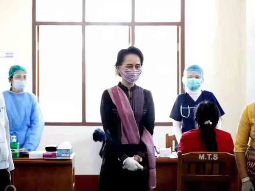 缅甸总统和国务资政所涉部分案件进入法庭辩论阶段 昂山素季就诊后出庭