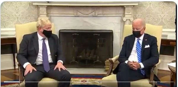 拜登会见英首相时失禁？这事太搞笑！