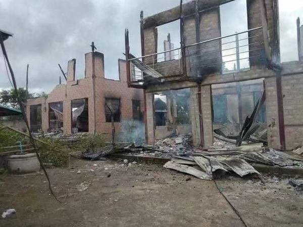 克耶邦迪莫松镇武装冲突摧毁了50多所民宅