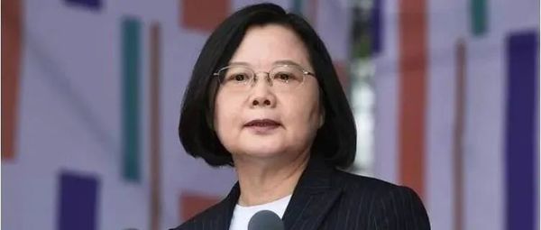 蔡英文向主子求救，看来真的害怕了