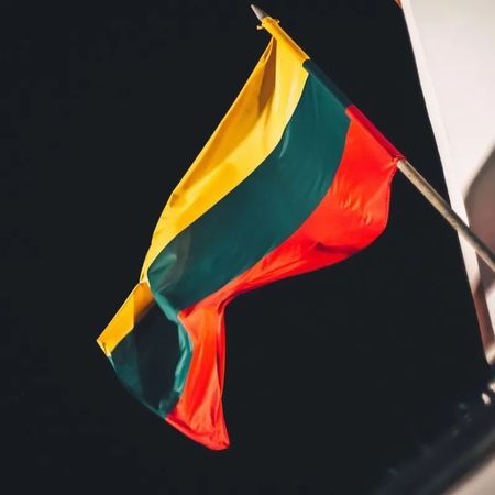 人民日报钟声发声！