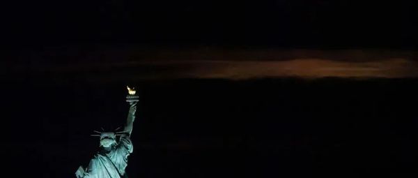 美西方一些政客患了这种“病”，实在可悲！