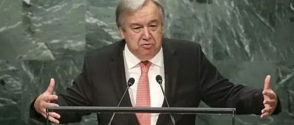 他说：7倍，“可耻”！