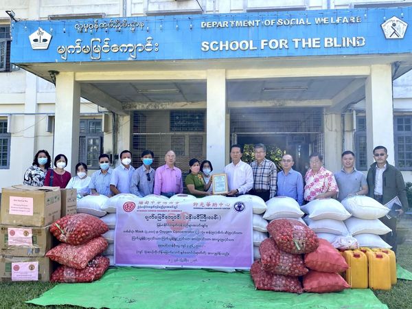 缅甸中华总商会,仰光华助中心持续向学校及教会捐赠物资     