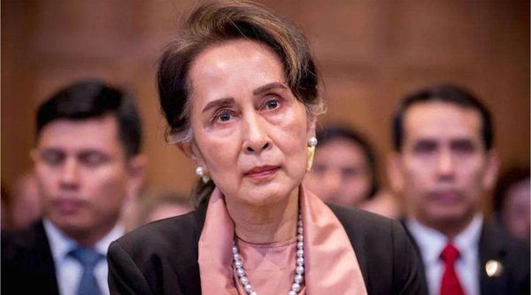 缅甸前民选总统和国务资政所涉贪腐案件首次开庭