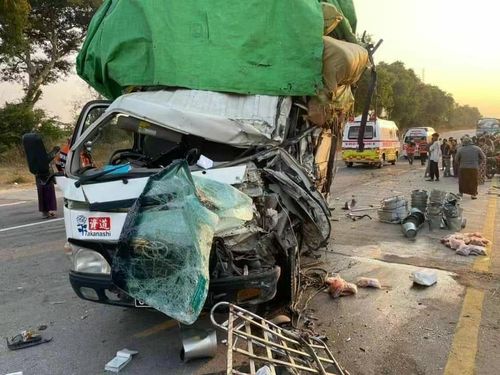 缅甸马圭省发生交通事故 已致1死4伤