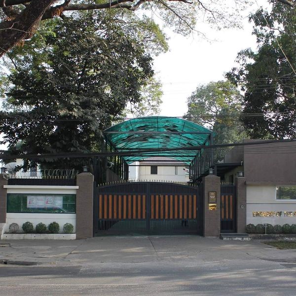 仰光韩国大使馆因发现新冠感染者而暂停签证业务