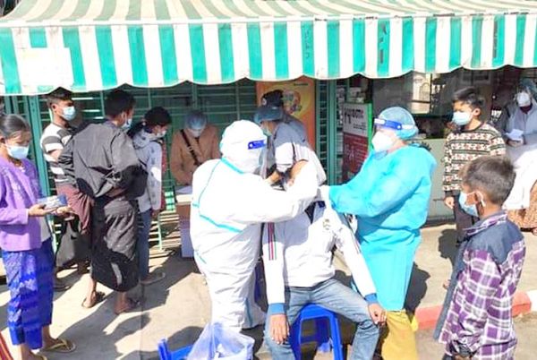 对东枝市没有戴口罩的行人进行的检查中发现了14位感染者