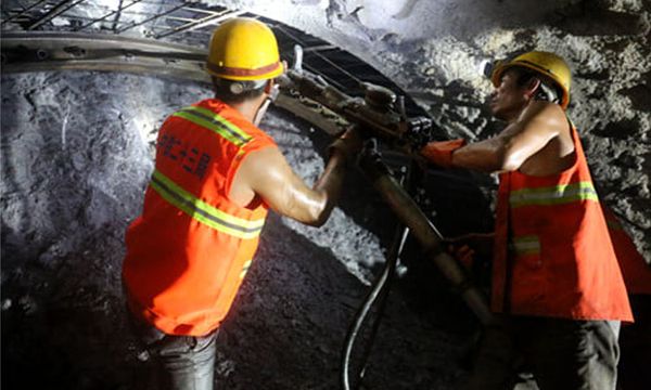 中缅国际大道杉阳隧道已竣工