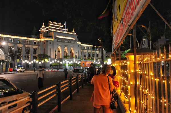 近日仰光省停电次数有所增加