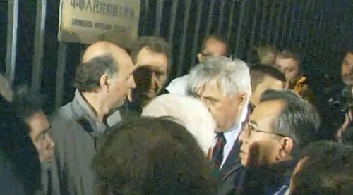 专访｜得知中国大使馆被炸，我马上给米洛舍维奇总统打电话…