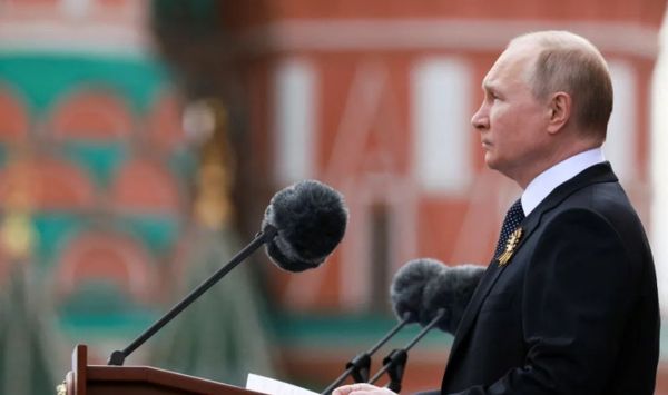 由俄罗斯特殊时期大阅兵引发的思考！