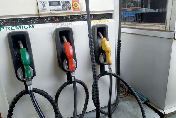 仰光市内燃料价格又创新高