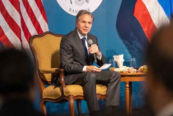 美国称将继续对缅甸施压促使结束暴力并恢复民主