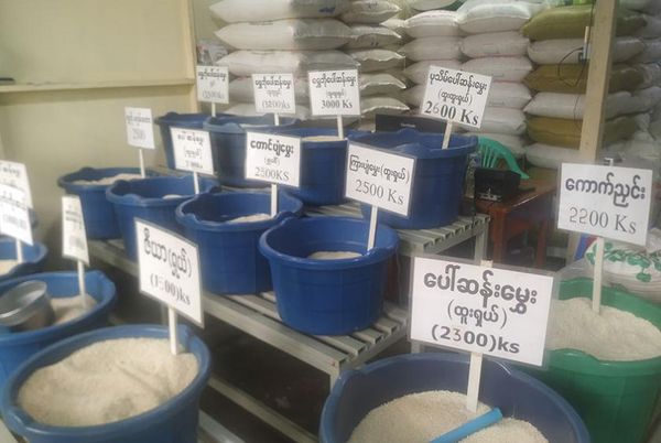 大米价格平均每袋上涨5000缅币，每缅升上涨200缅币