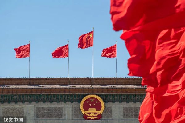 团结奋斗的中国，将更多造福世界