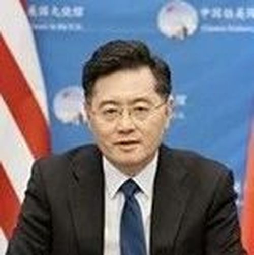 秦刚在美媒撰文：中国人民期待美国人民作出正确的选择