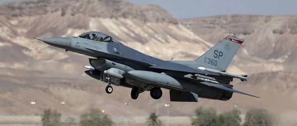 八天内四起，美军又击落一个高空