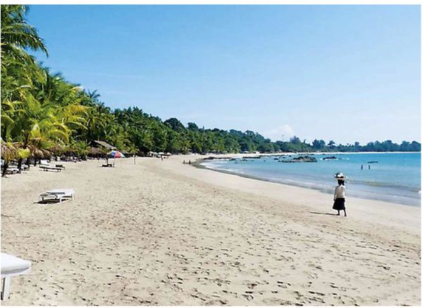 若开邦额布里海滩地区2022年度内接待了国内外游客7万多人