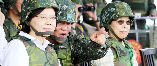 超六成台民众认为美国把台湾当棋子，不安全感增强……