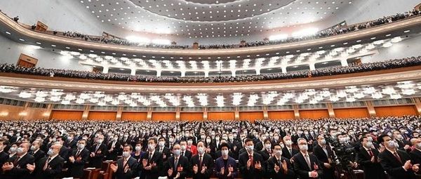 现场视频！政府工作报告提到台湾问题，掌声雷动