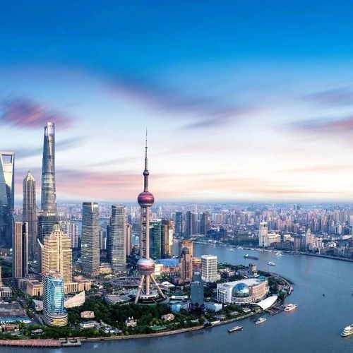 “被美国政府害惨了” ，他们竞相返回中国