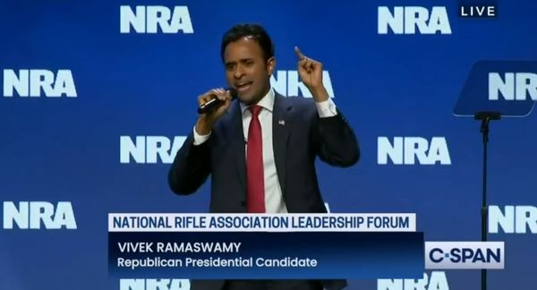 为竞选美国总统，他喊出涉台疯话