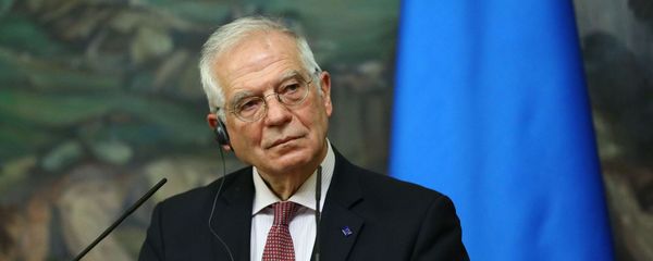 关于中国向俄罗斯提供武器一说，欧洲急着澄清，为何风向标变了？