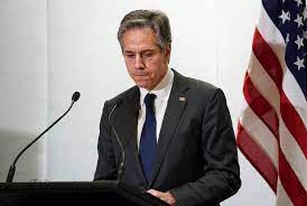 美国在亚太已丧失信用度，布林肯还想在中国捞人，外交部霸气回应！